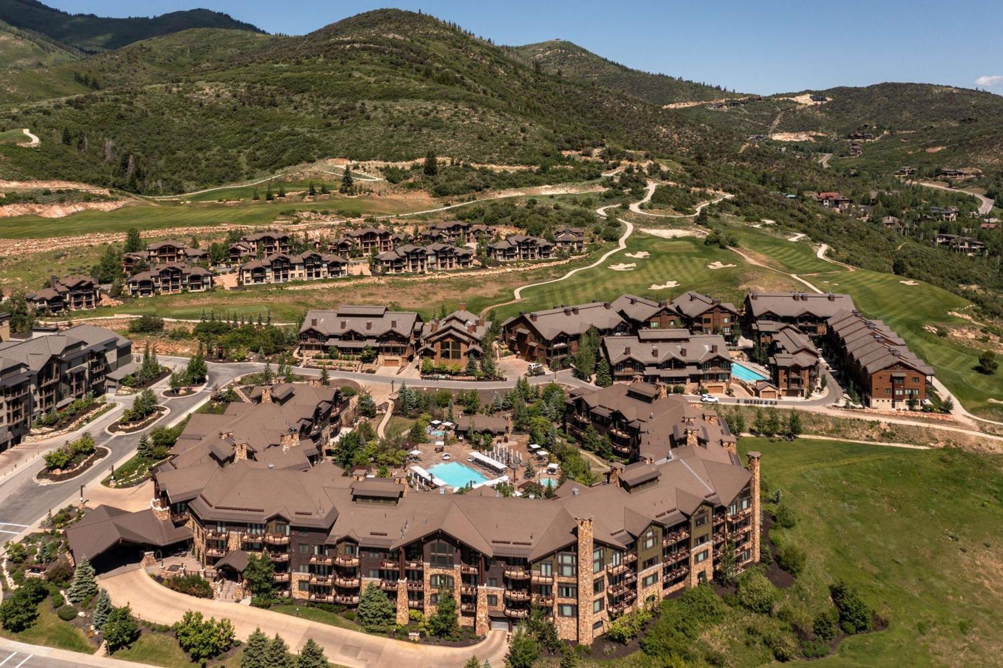 Waldorf Astoria Park City Exterior photo